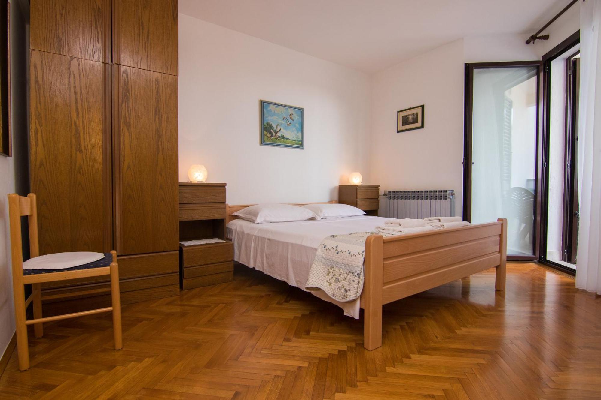 Apartmani Dekanic Krk Krk Town Exterior foto