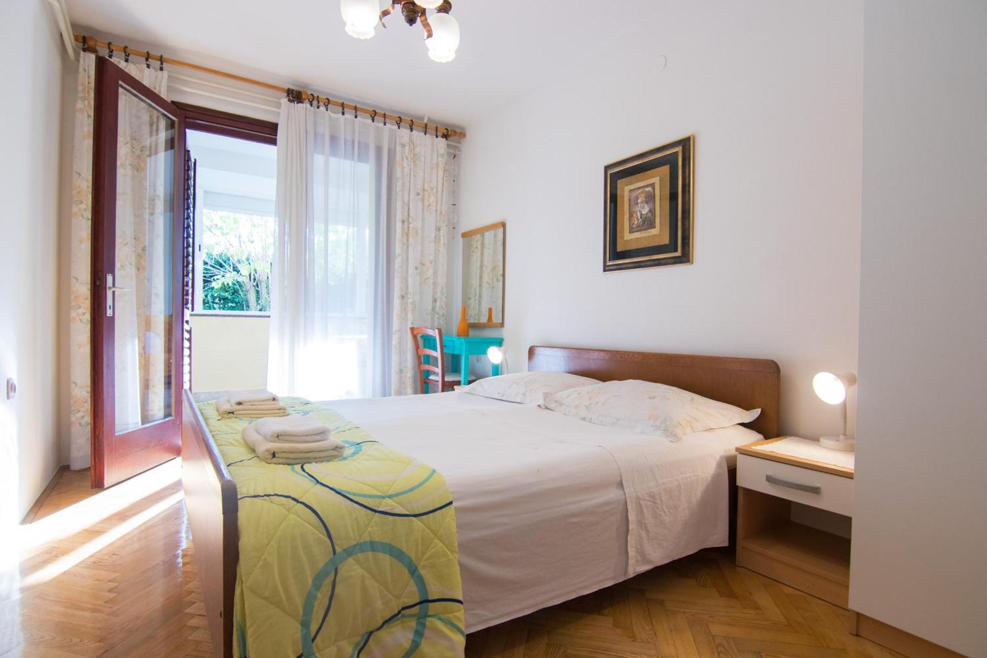 Apartmani Dekanic Krk Krk Town Exterior foto