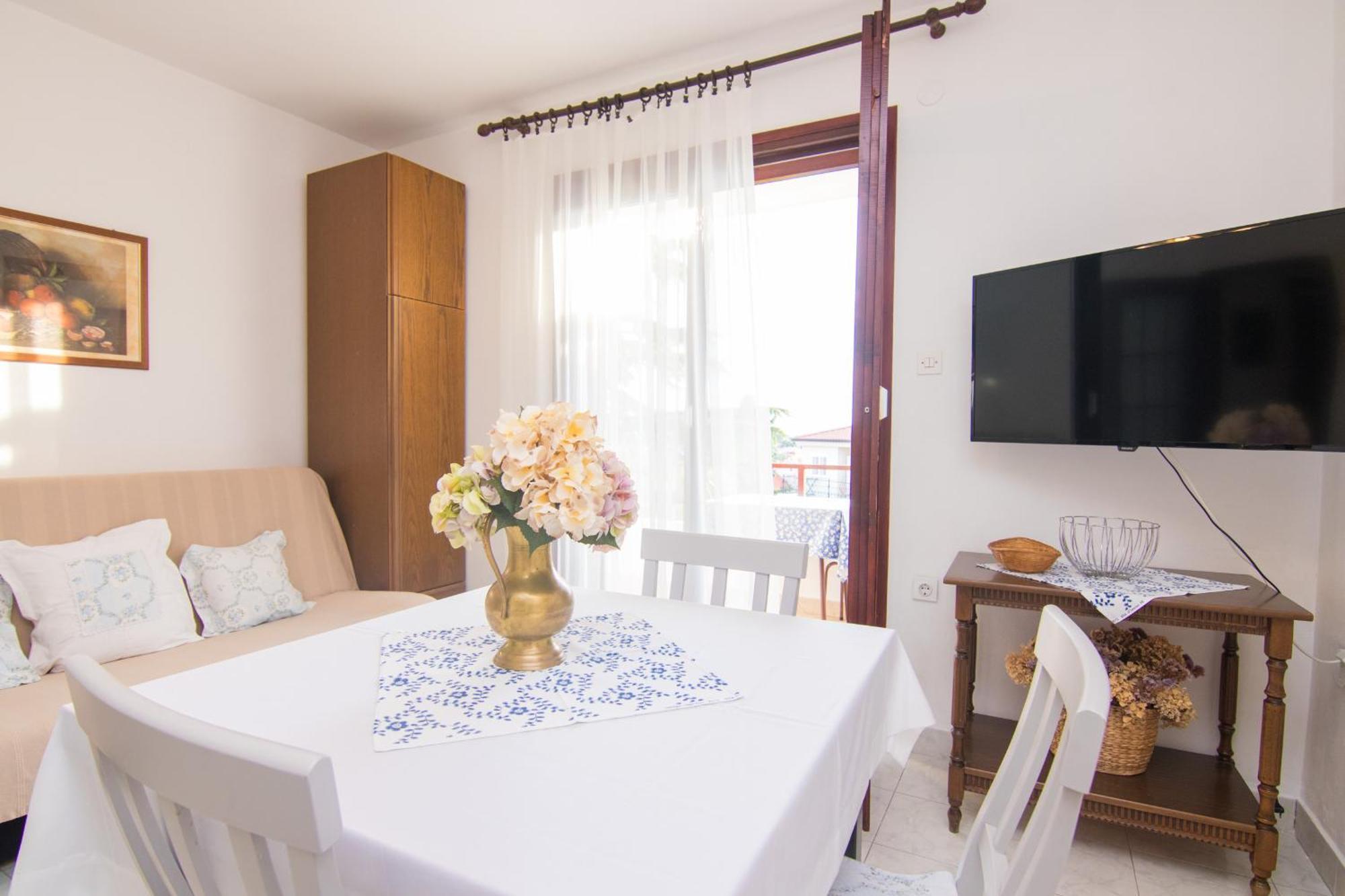 Apartmani Dekanic Krk Krk Town Exterior foto