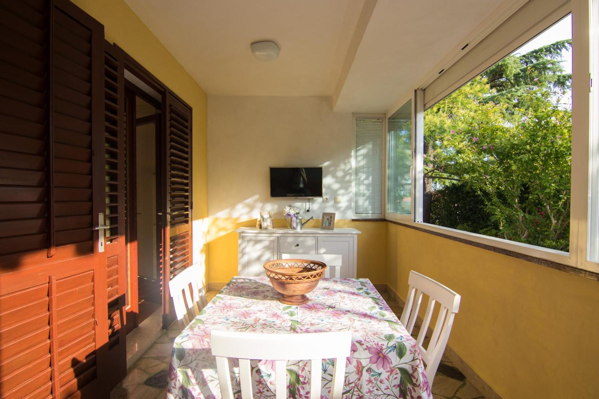 Apartmani Dekanic Krk Krk Town Exterior foto